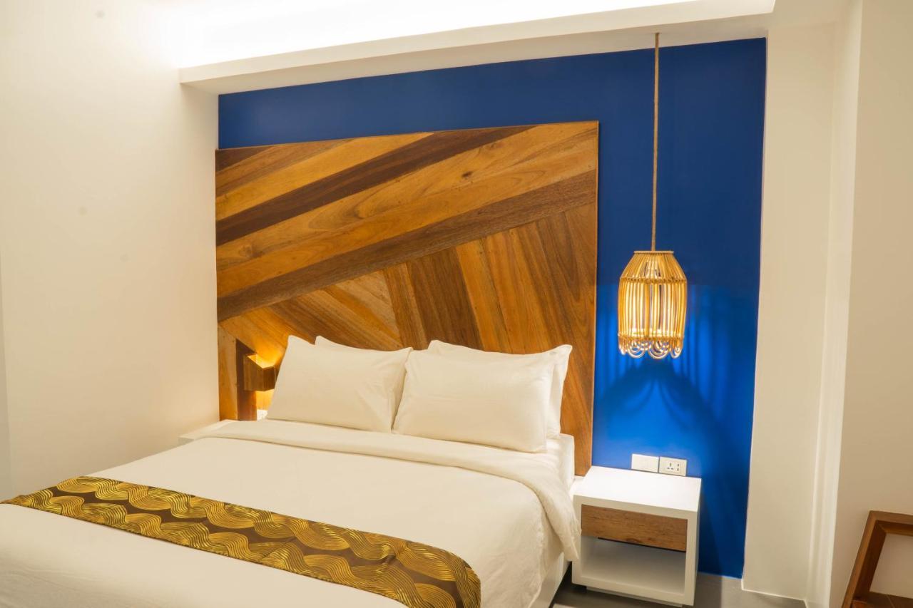 The Paragon Boracay Suites Manoc-Manoc Extérieur photo