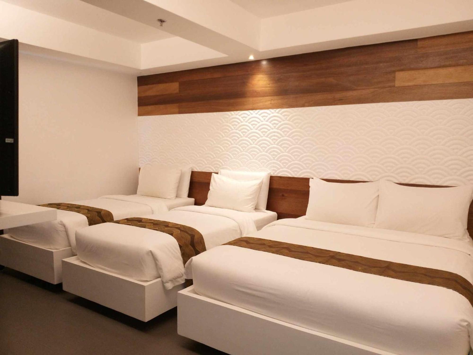 The Paragon Boracay Suites Manoc-Manoc Extérieur photo
